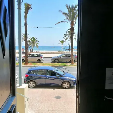 Casamare شقة مينتون
